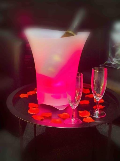 Vip Lounge Appartement Avec Jacuzzi Et Jardin Andenne Εξωτερικό φωτογραφία